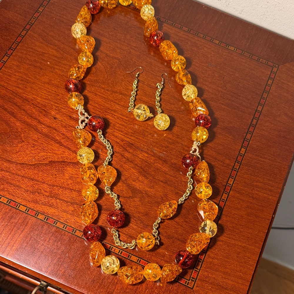 Elegant Amber and Gold Beaded Necklace Set